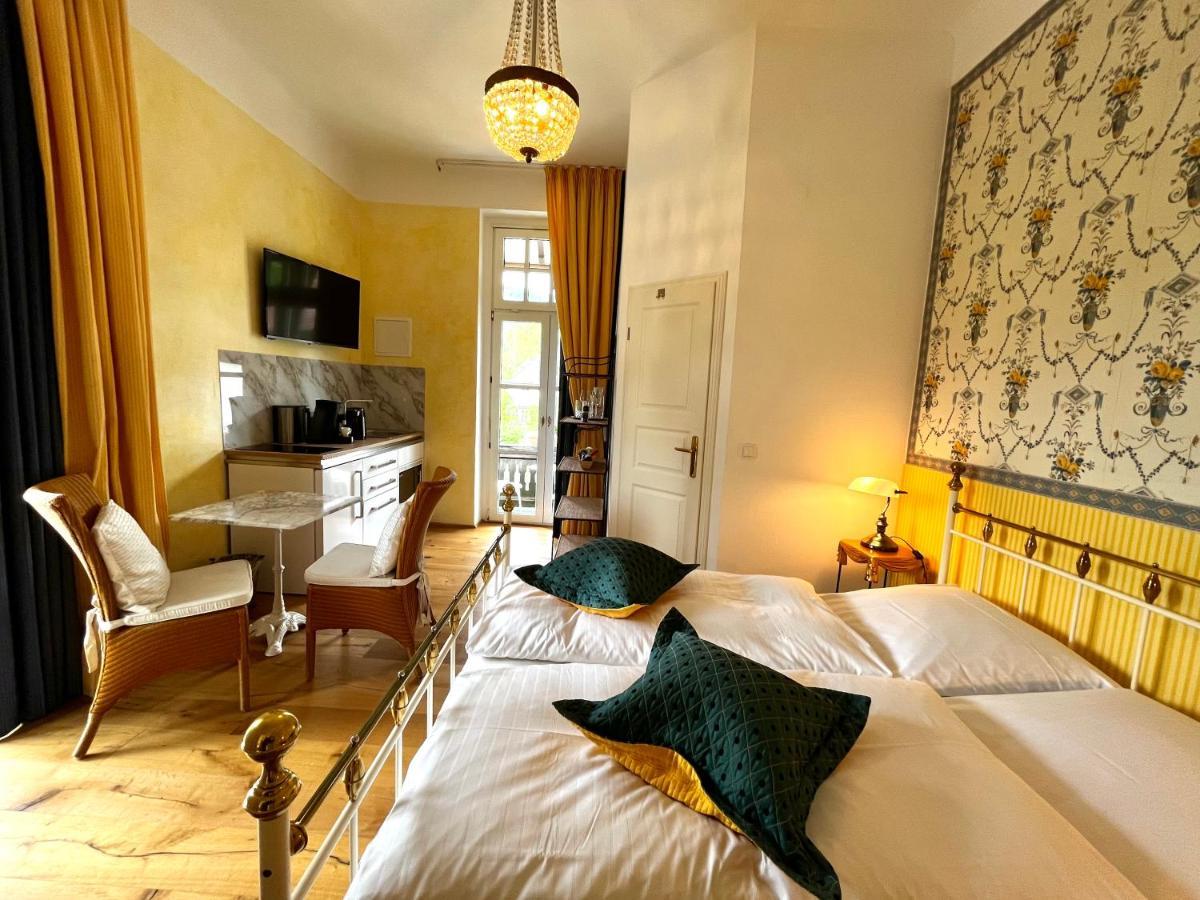 Park Villa Zentral Am Mittelrhein - Zimmer & Apartments Boppard Exterior photo